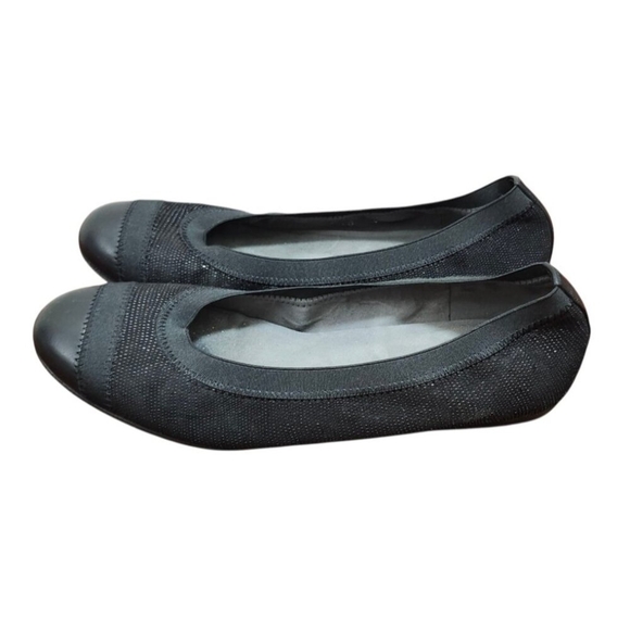 Stuart Weitzman Black Leather & Elastic Ballet Flats Size 8.5 - Picture 6 of 14